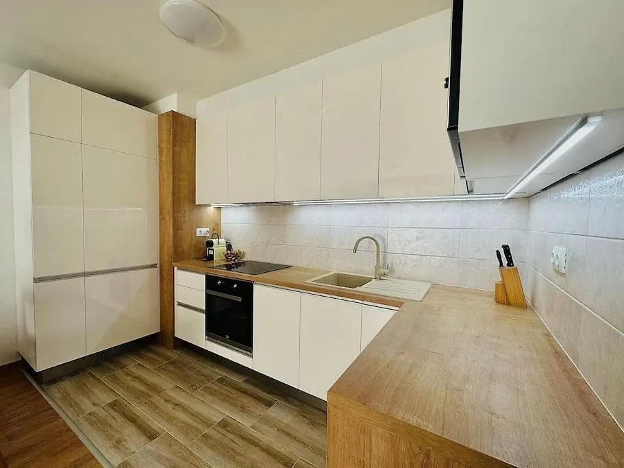 Park West Terrace With Private Parking Apartamento Budapeste 0*,